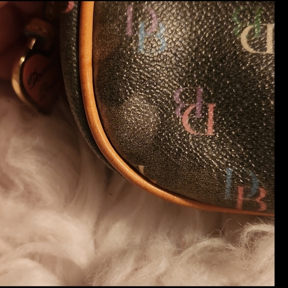 Vintage Dooney & Bourke  Gray/Tan/Multicolor Signature Coated Canvas Small Bag - Picture 11 of 13